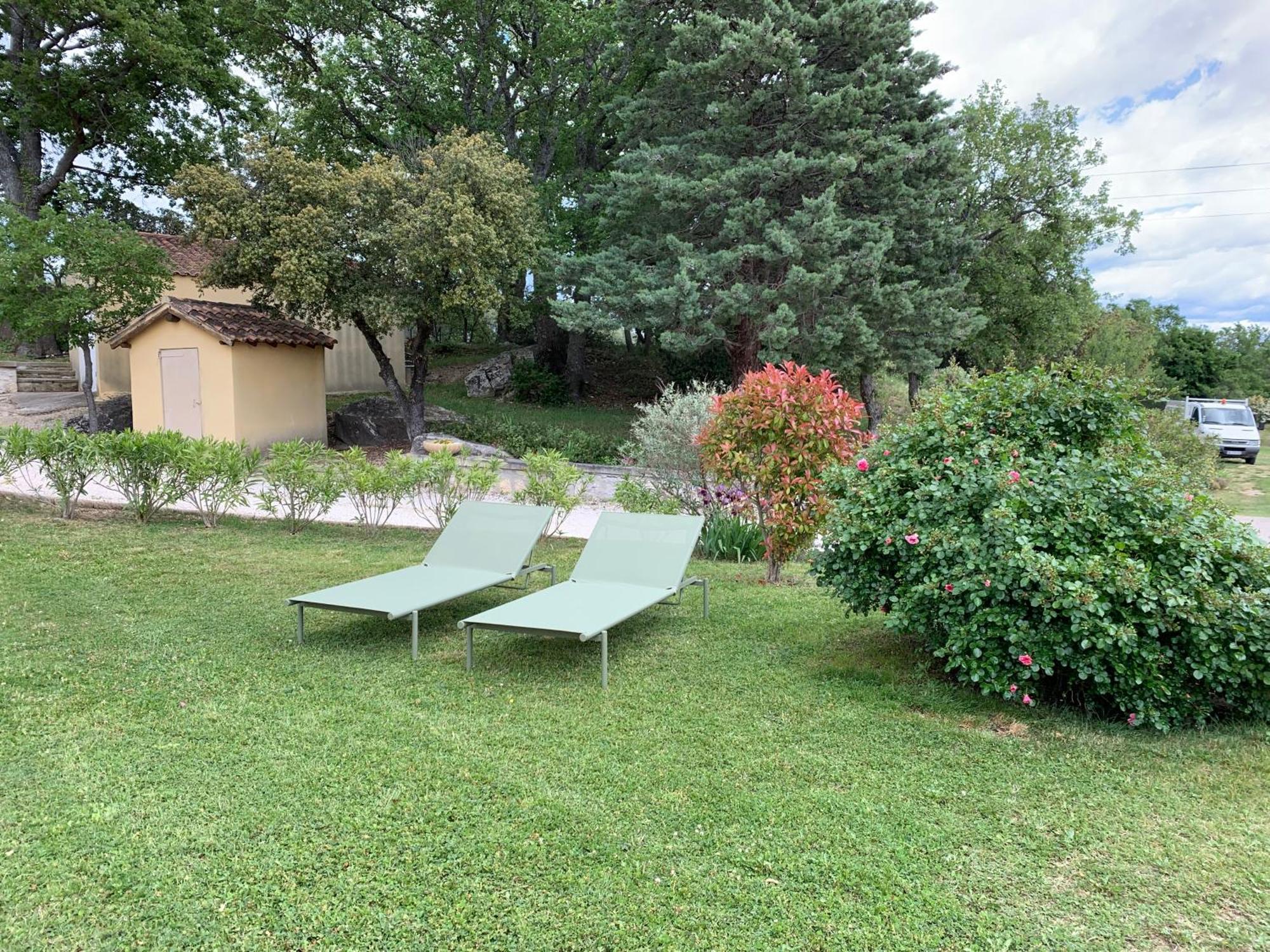Puyloubier Studio Au Pied De La Ste Victoire מראה חיצוני תמונה